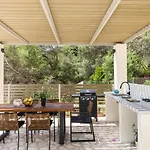 Paleo Villa *