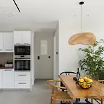 Paleo Villa