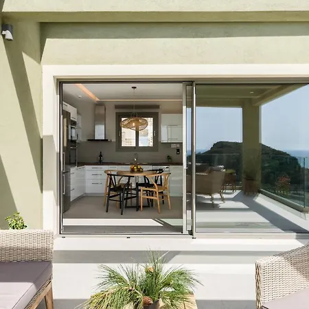 Paleo Villa