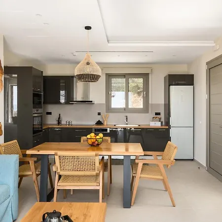 Paleo Villa Lákones